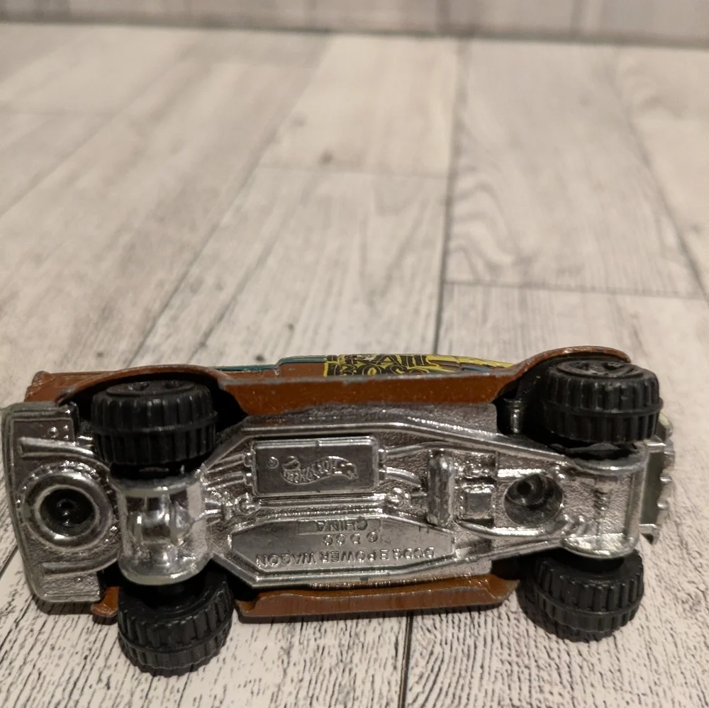 Hot Wheels Orange Die-Cast Pickup Truck Toy with Graphic Decals